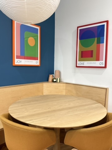 Breakfast nook wide